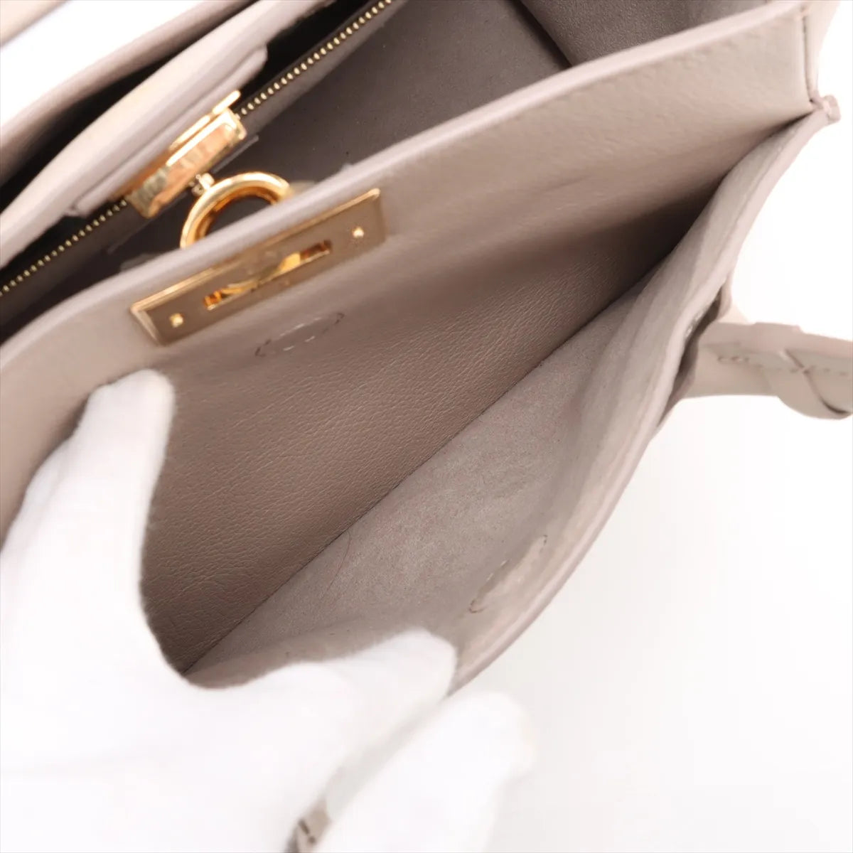 Louis Vuitton Mahina On My Side PM M20600 Beige