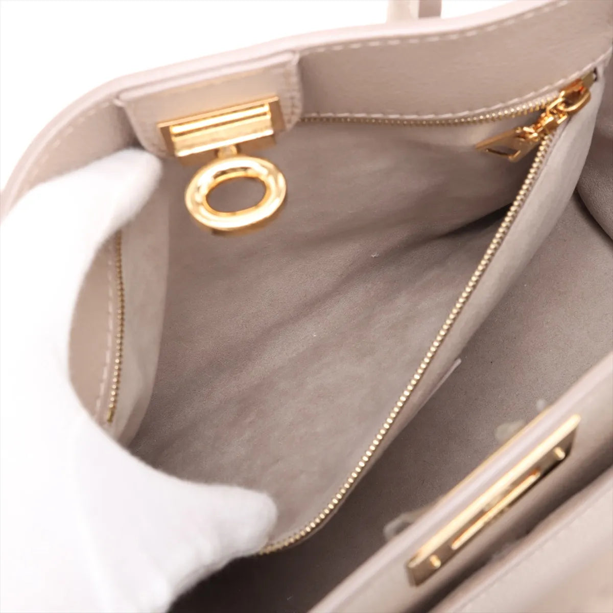 Louis Vuitton Mahina On My Side PM M20600 Beige