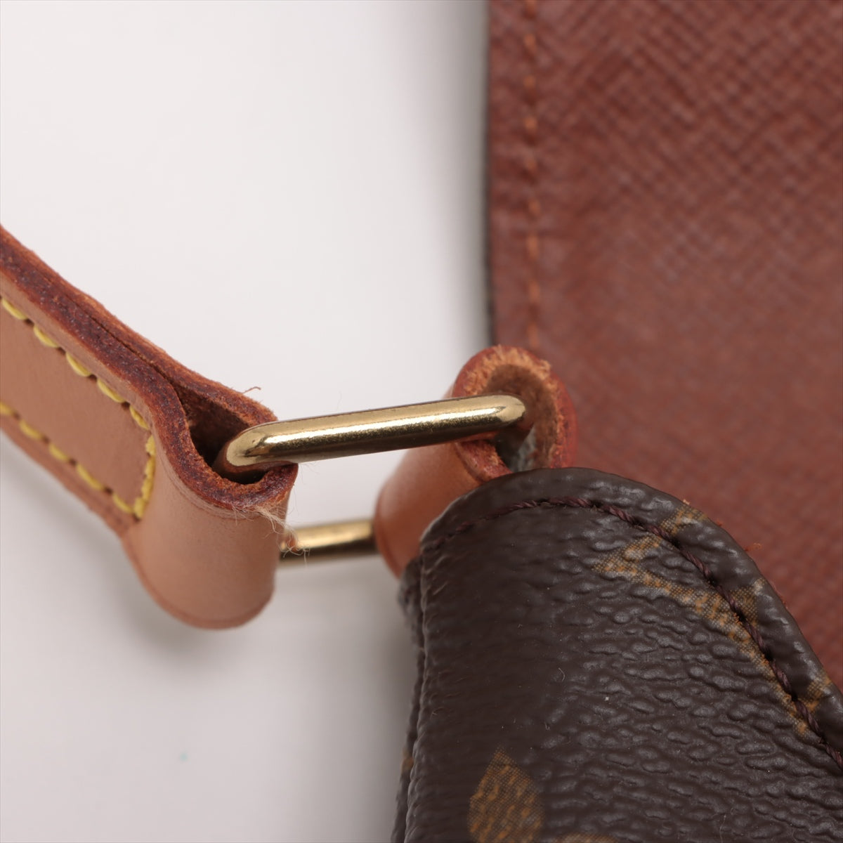 Louis Vuitton Monogram Musette salsa