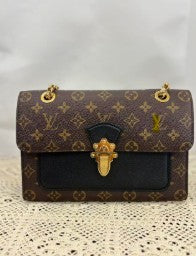 Louis Vuitton Black Monogram Victoire