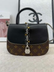 LOUIS VUITTON black mnogramch chain saddle bag silver hardware