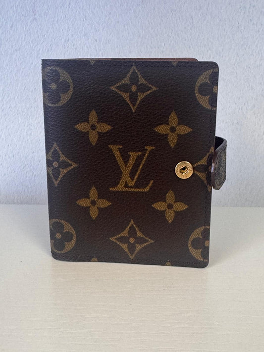 LOUIS VUITTON Monogram Snap Card Holder