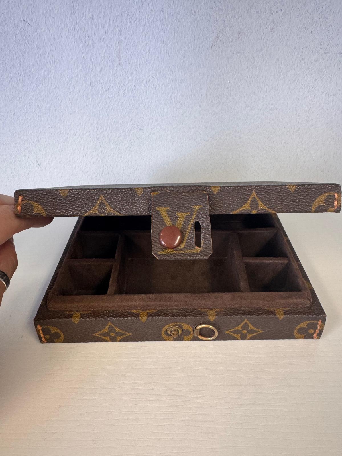 LOUIS VUITTON Vintage Jewelry Box