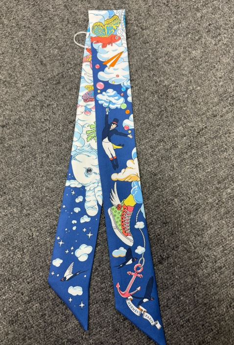 Hermès Silk Twilly