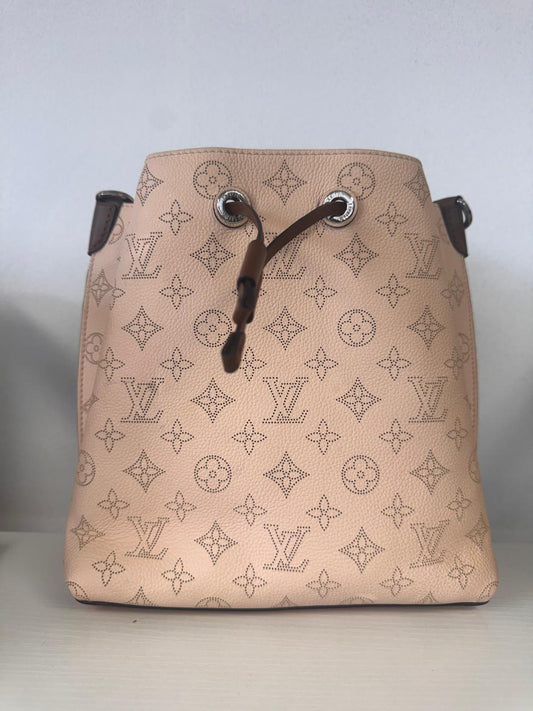 Louis Vuitton Beige Mahina Bucket Bag