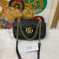Gucci black medium size marmont