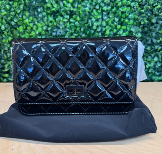 Chanel Black Quilted 2.55 Reissue WOC