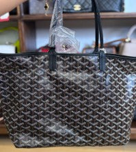 Goyard Black MM Size Tote With Pouch
