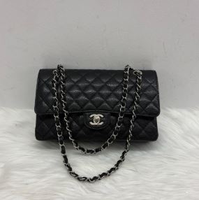 Chanel Black Medium Classic Double Flap - Series 18