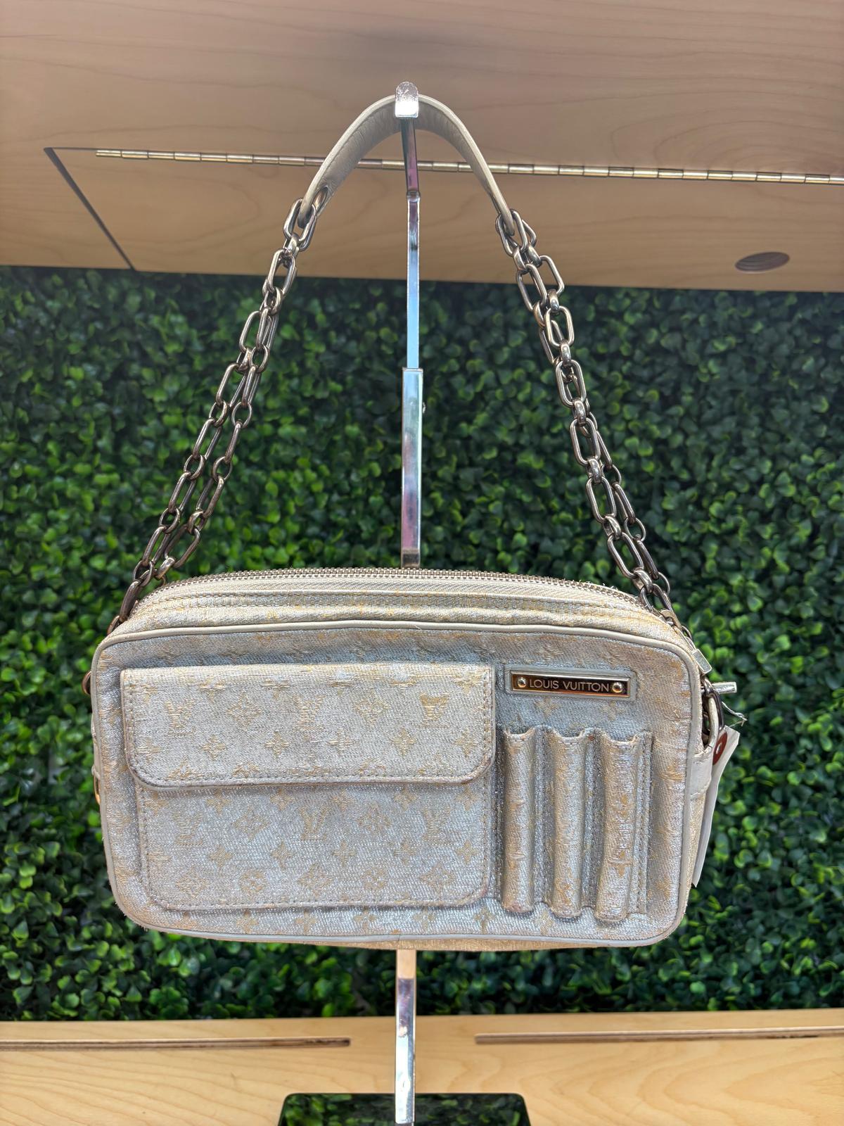 LOUIS VUITTON Monogram Shine McKenna Shoulder Bag Gold M92363 LV Auth 141900