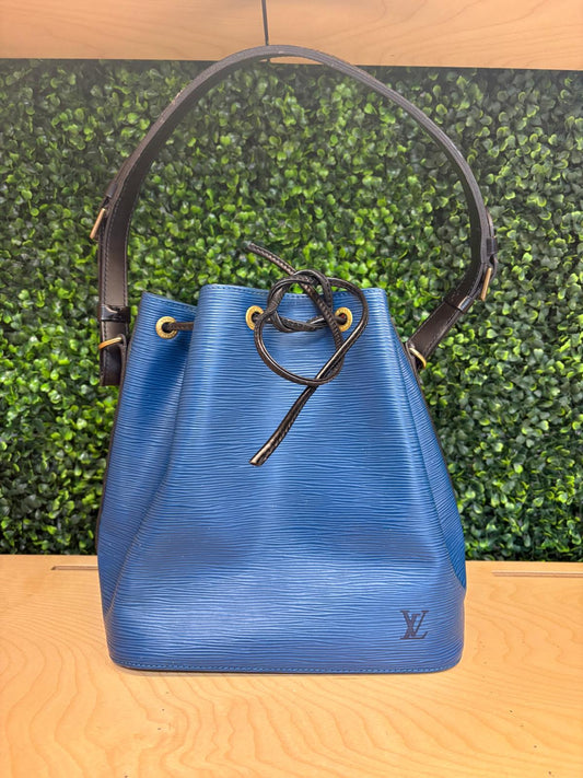 LOUIS VUITTON Epi Petit Noe Shoulder Bag Bicolor Black Blue M44152 Auth 137735