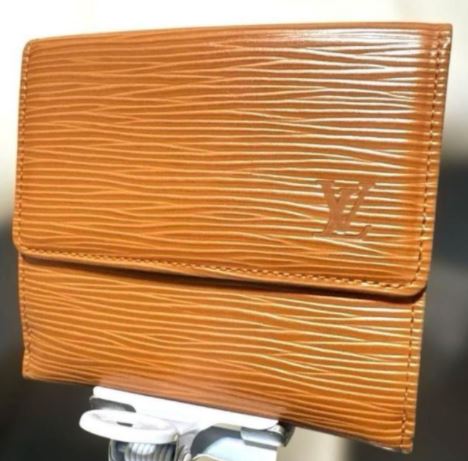 Louis Vuitton Tan Epi Wallet