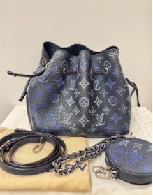 Louis Vuitton Navy Mahina Bucket Bag - SKU: LSCJ08110007