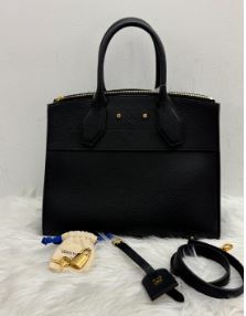 Louis Vuitton Black Medium Steamer - SKU: LSCJ08110092