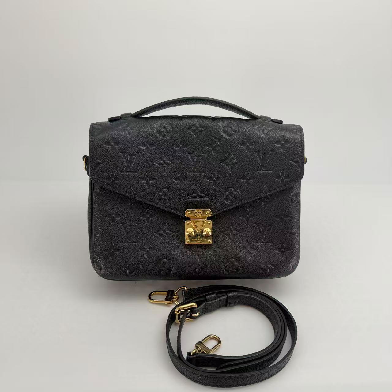 Louis Vuitton Black Monogram Empreinte Pochette Métis - SKU: LSCJ082600102