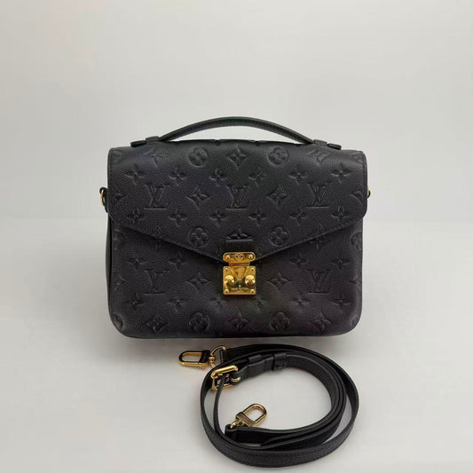Louis Vuitton Black Monogram Empreinte Pochette Métis - SKU: LSCJ082600102