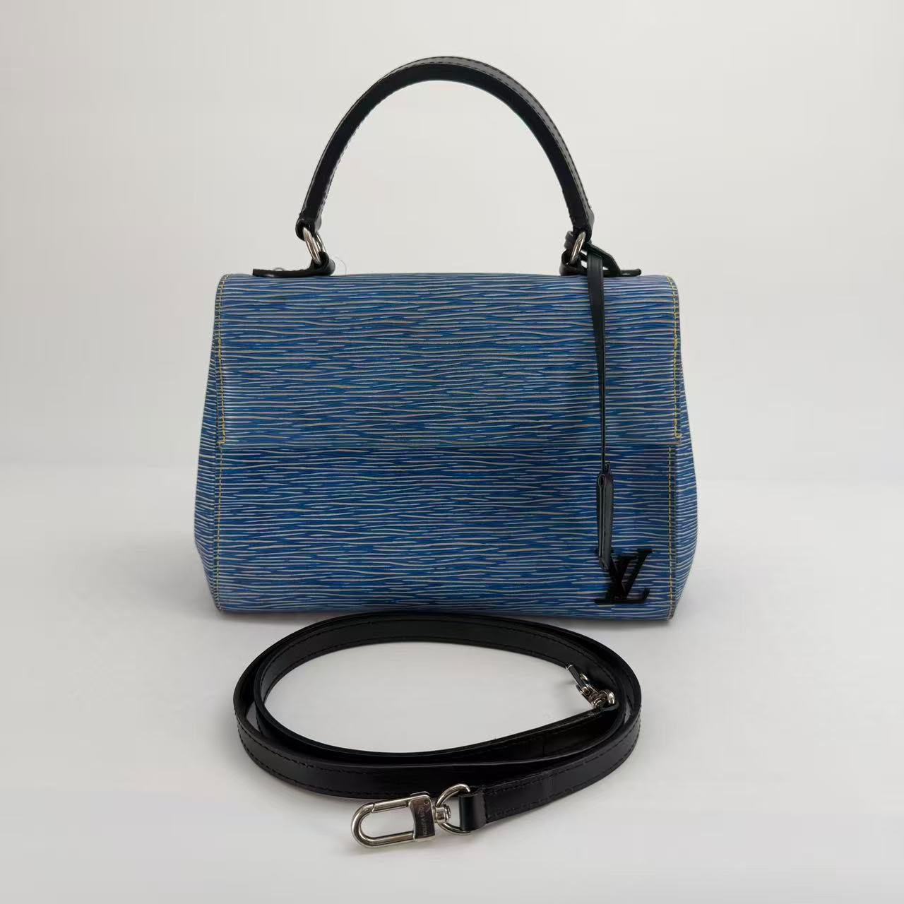 Louis Vuitton Blue Epi Leather Cluny BB - SKU: LSCJ082600103