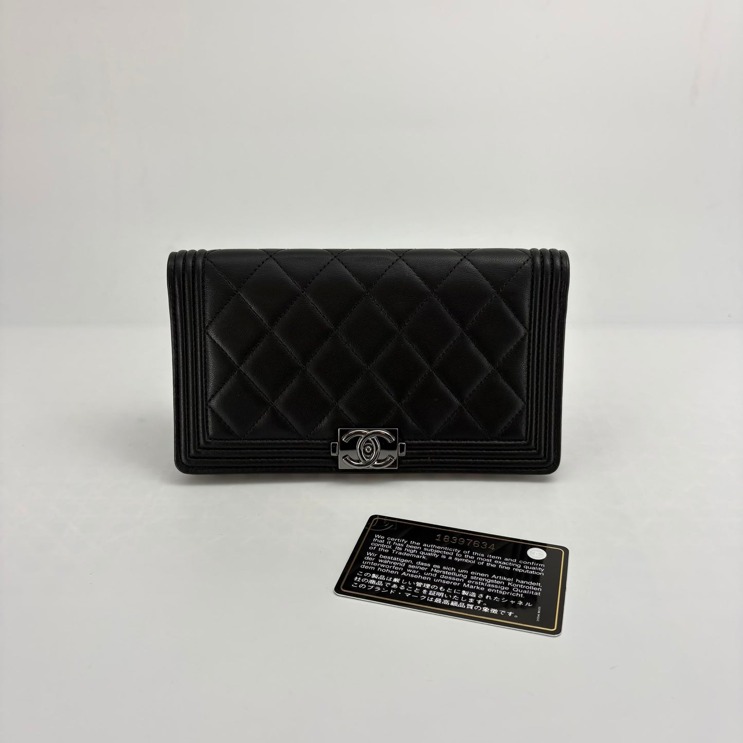 Chanel Black Wallet- Series 18 - SKU: LSCJ08260011