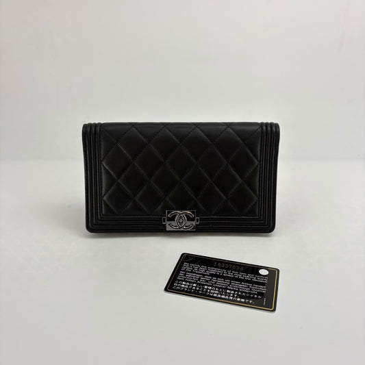 Chanel Black Wallet- Series 18 - SKU: LSCJ08260011