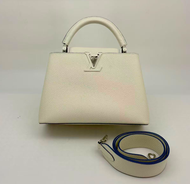 Louis Vuitton Off-White Capucines PM