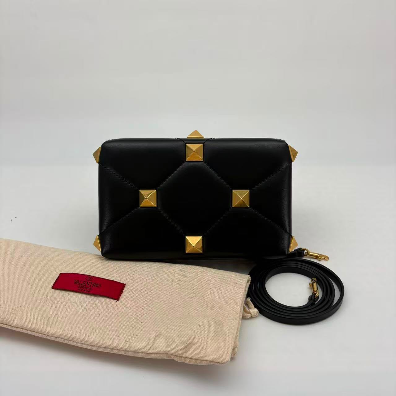 Valentino Garavani Rockstud Box Crossbody, Black Leather