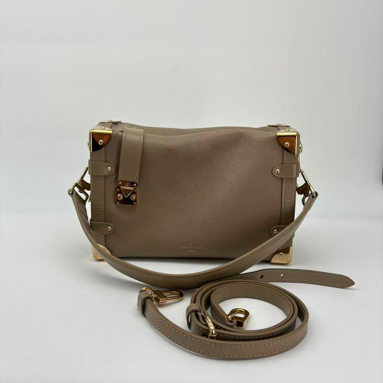 Louis Vuitton Medium Taupe Side Trunk