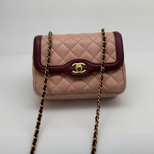 Chanel Bicolor Pink & Red Lambskin Square Flap, Series 23, Year 2017