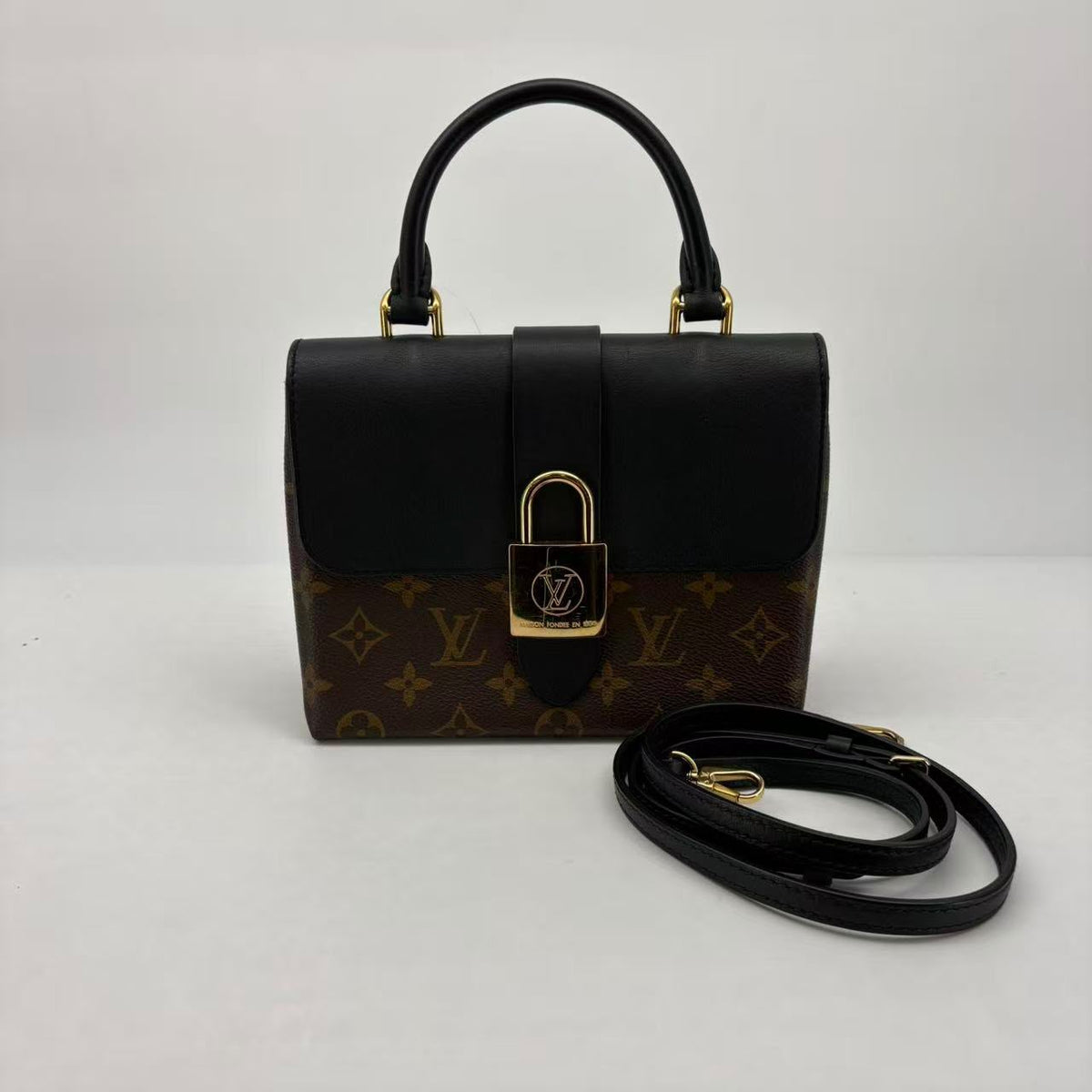 Louis Vuitton Monogram Black Locky