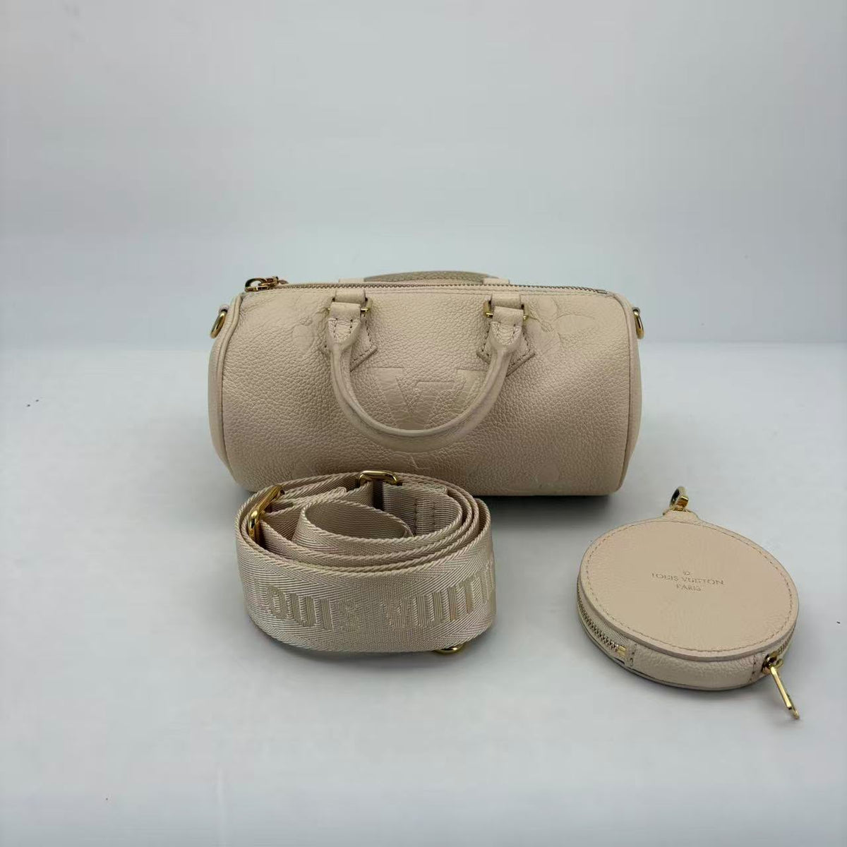 Louis Vuitton Off-White Papillon, Pouch