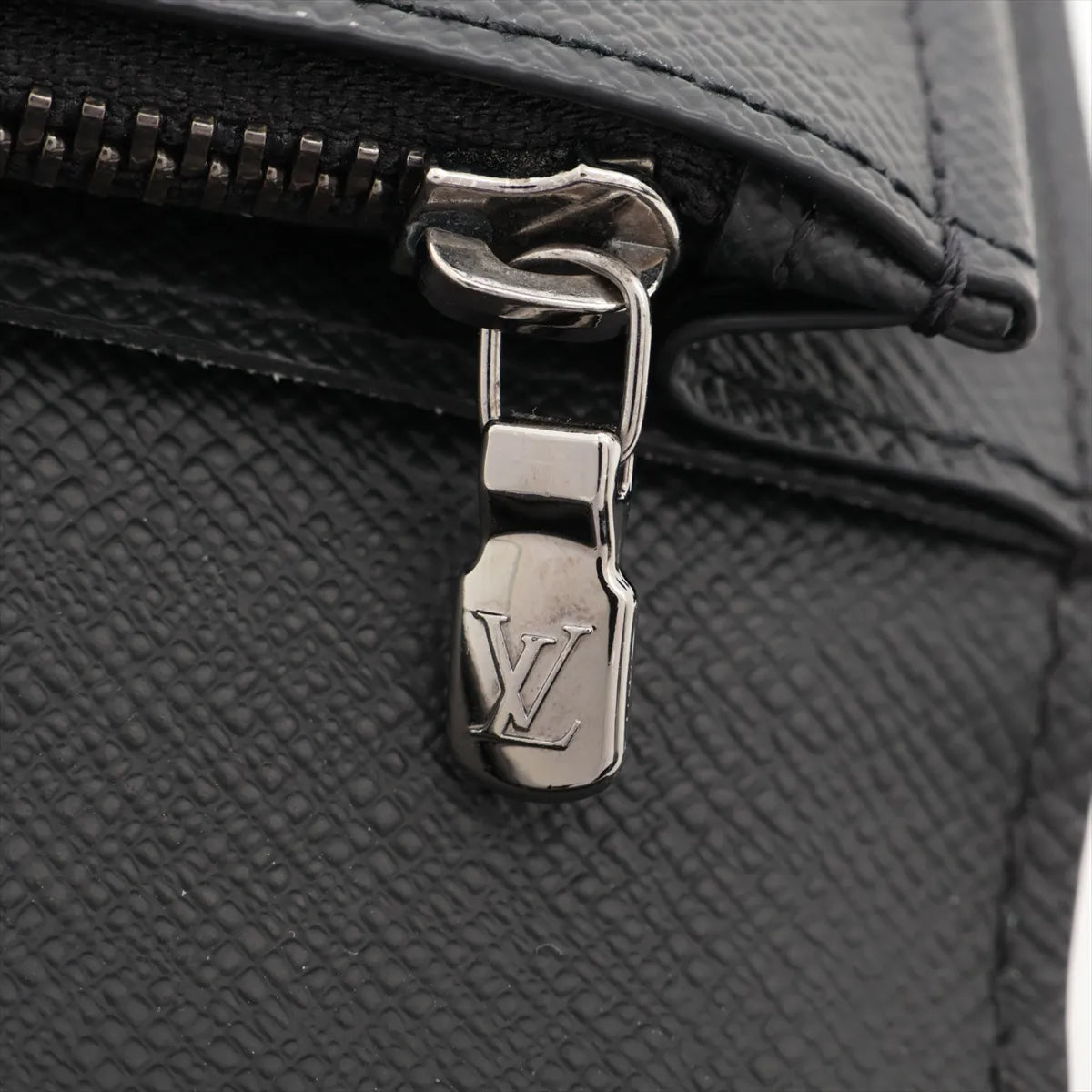 Louis Vuitton Monogram Eclipse Portefeuille Brazza M61697 Black Long Wallet
