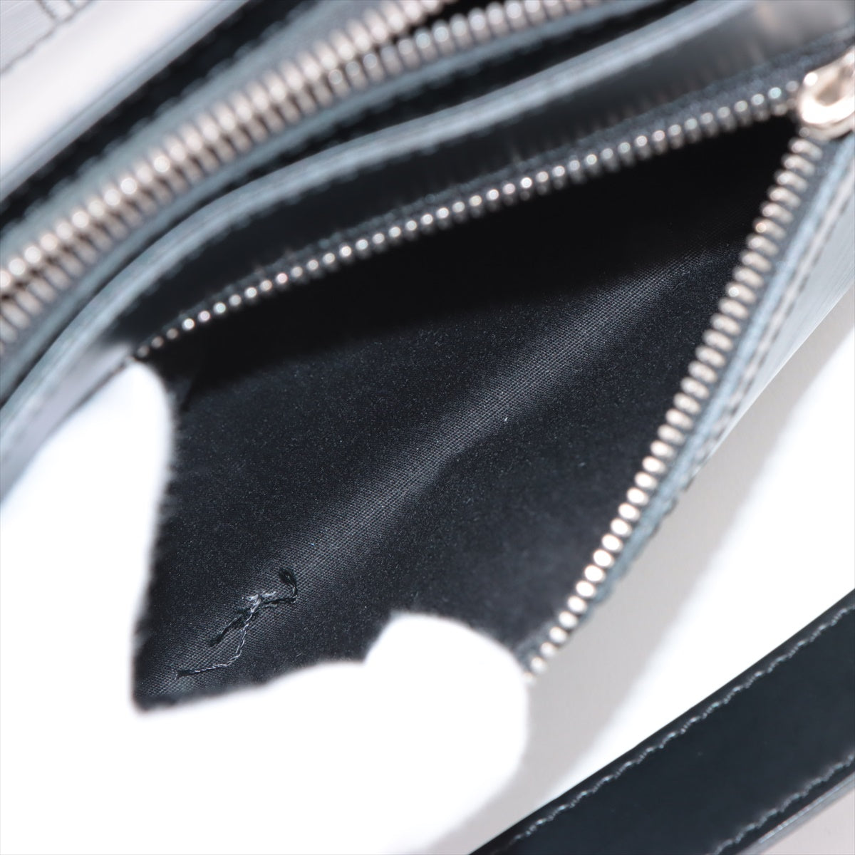 Louis Vuitton Epi Turen GM M59272 FL0037