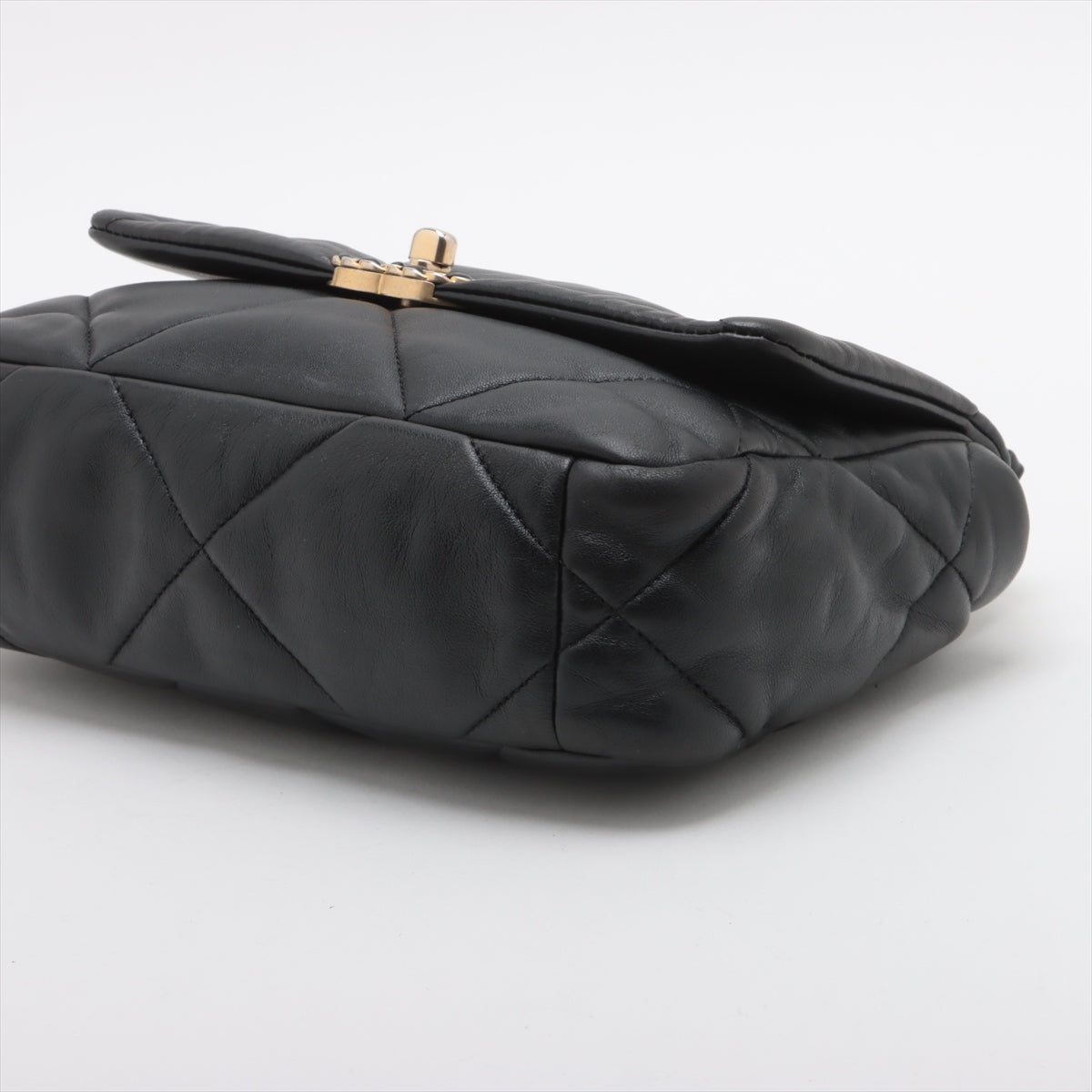 Chanel CHANEL 19 Lambskin Chain Shoulder Bag Black Gold x Silver Metal Fittings PKJP8KU3 AS1160