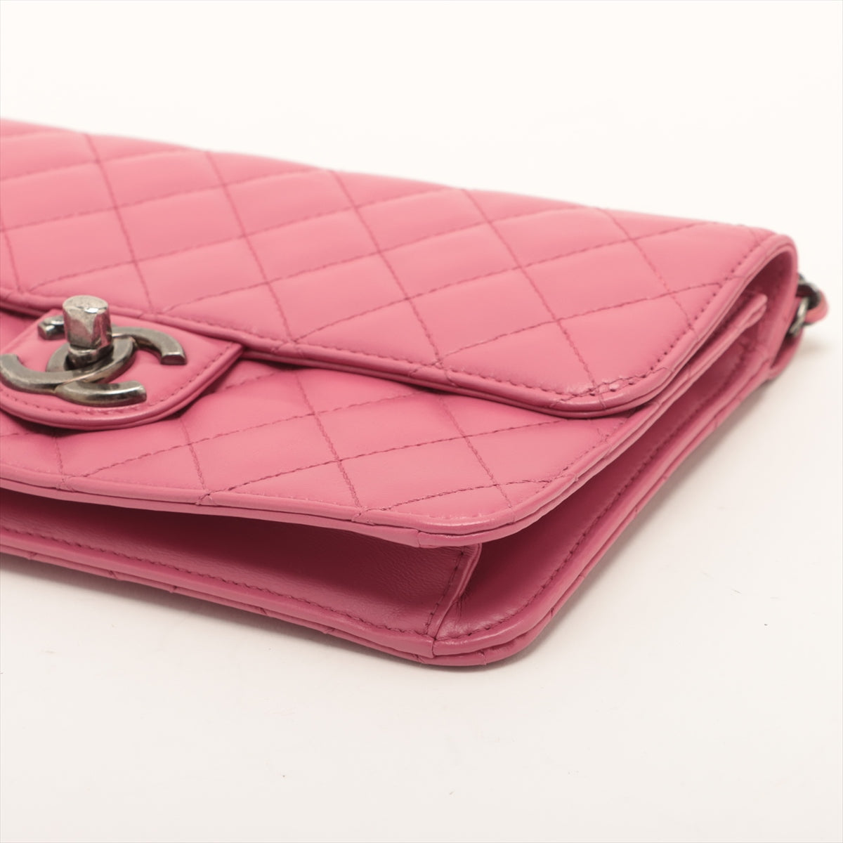 Chanel Matelasse Lambskin Chain Shoulder Bag