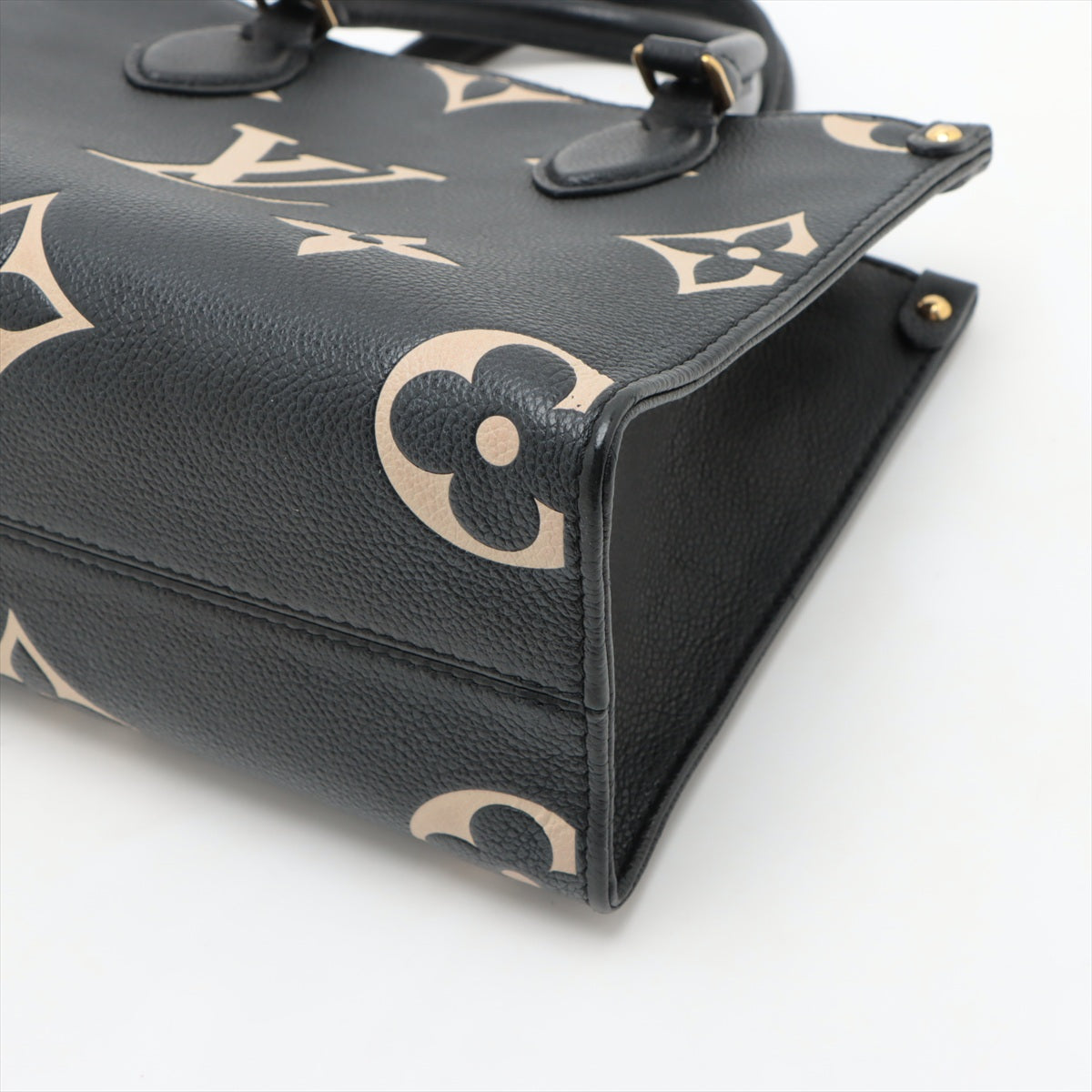 Louis Vuitton bicolor monogram empreinte On the Go PM M45659