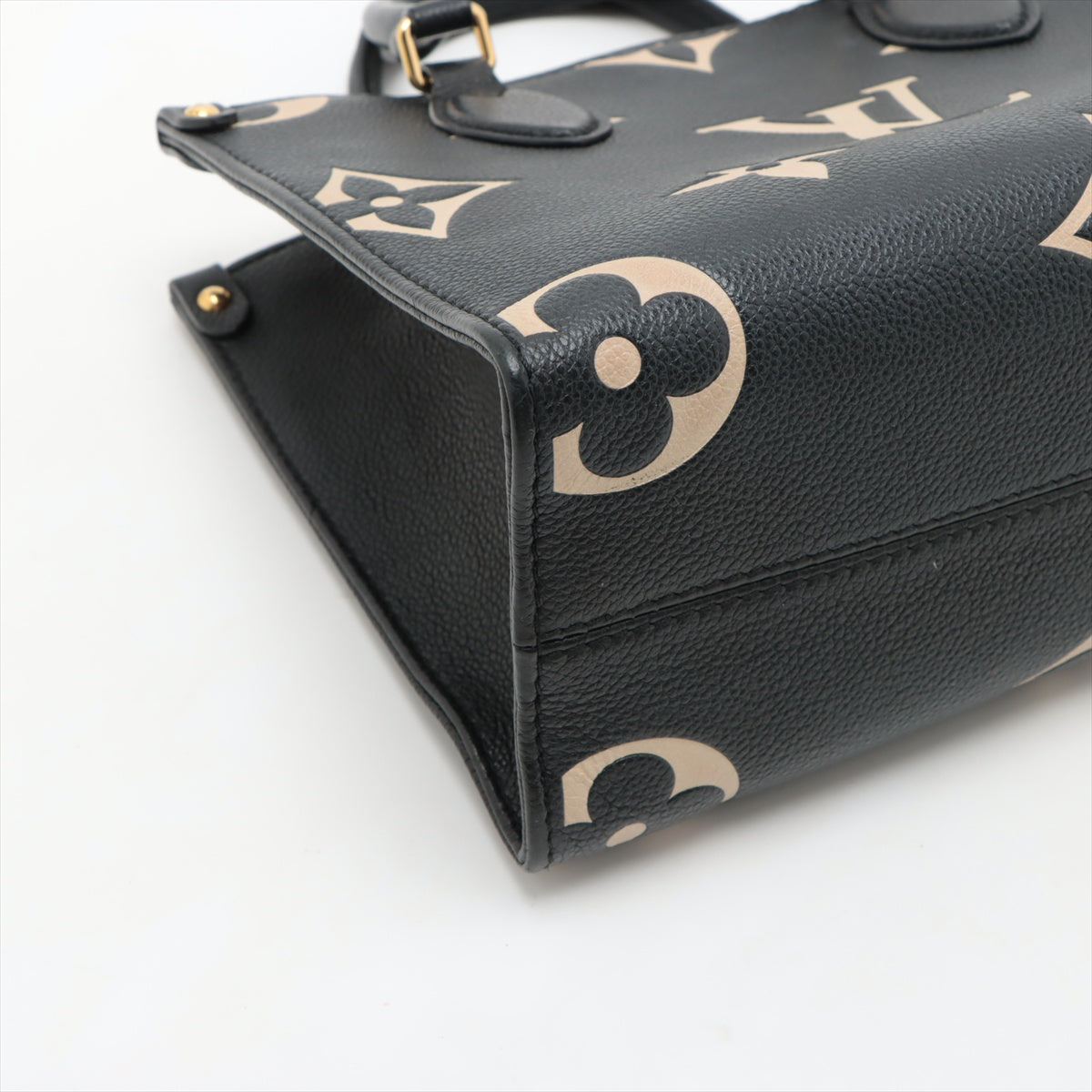 Louis Vuitton bicolor monogram empreinte On the Go PM M45659