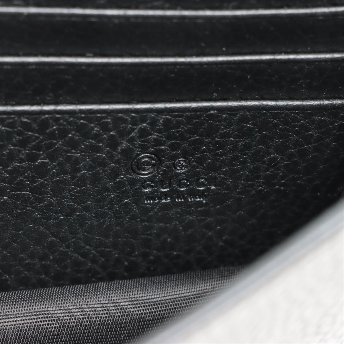 Gucci Interlocking G Leather Chain Wallet Black 510314
