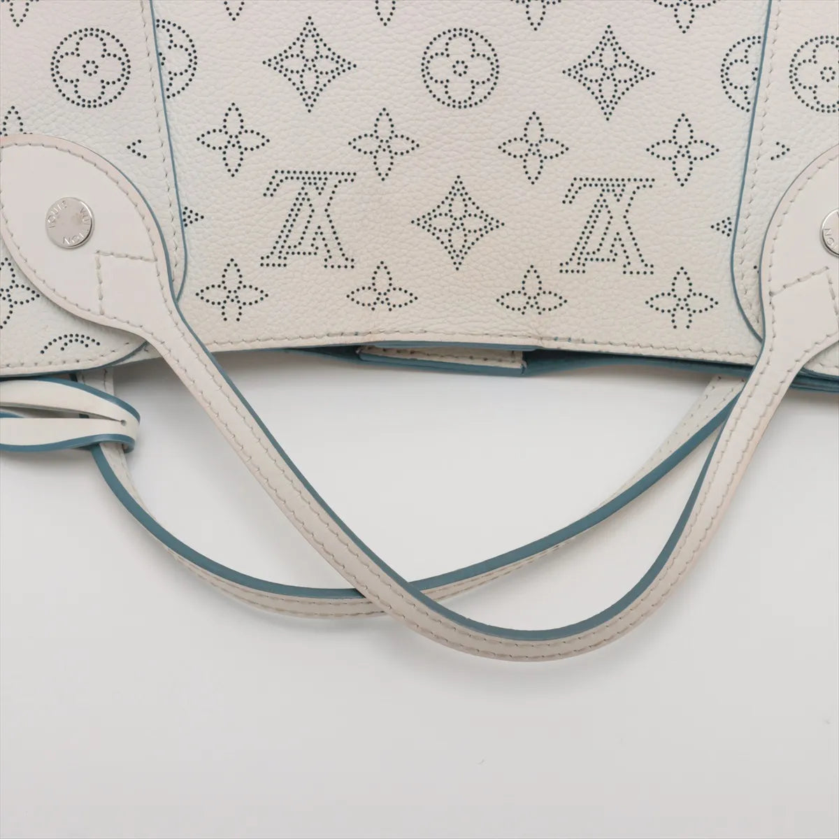 Louis Vuitton Mahina Hina PM