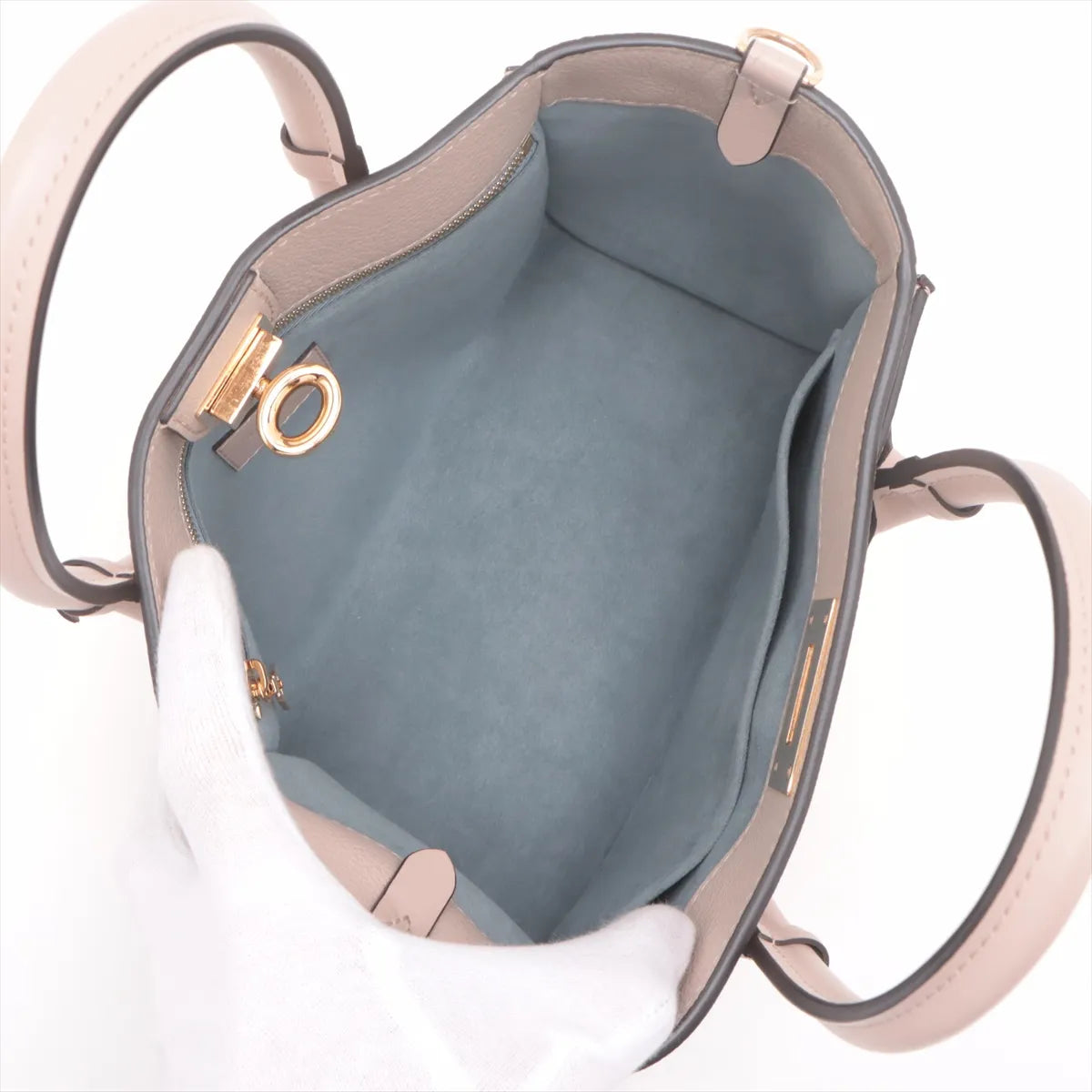 Louis Vuitton Monogram On My Side PM