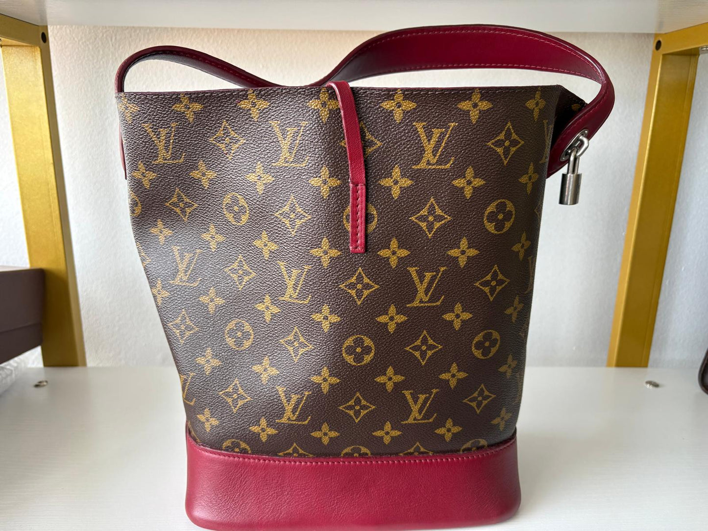 Louis Vuitton Monogram Idole Handbag