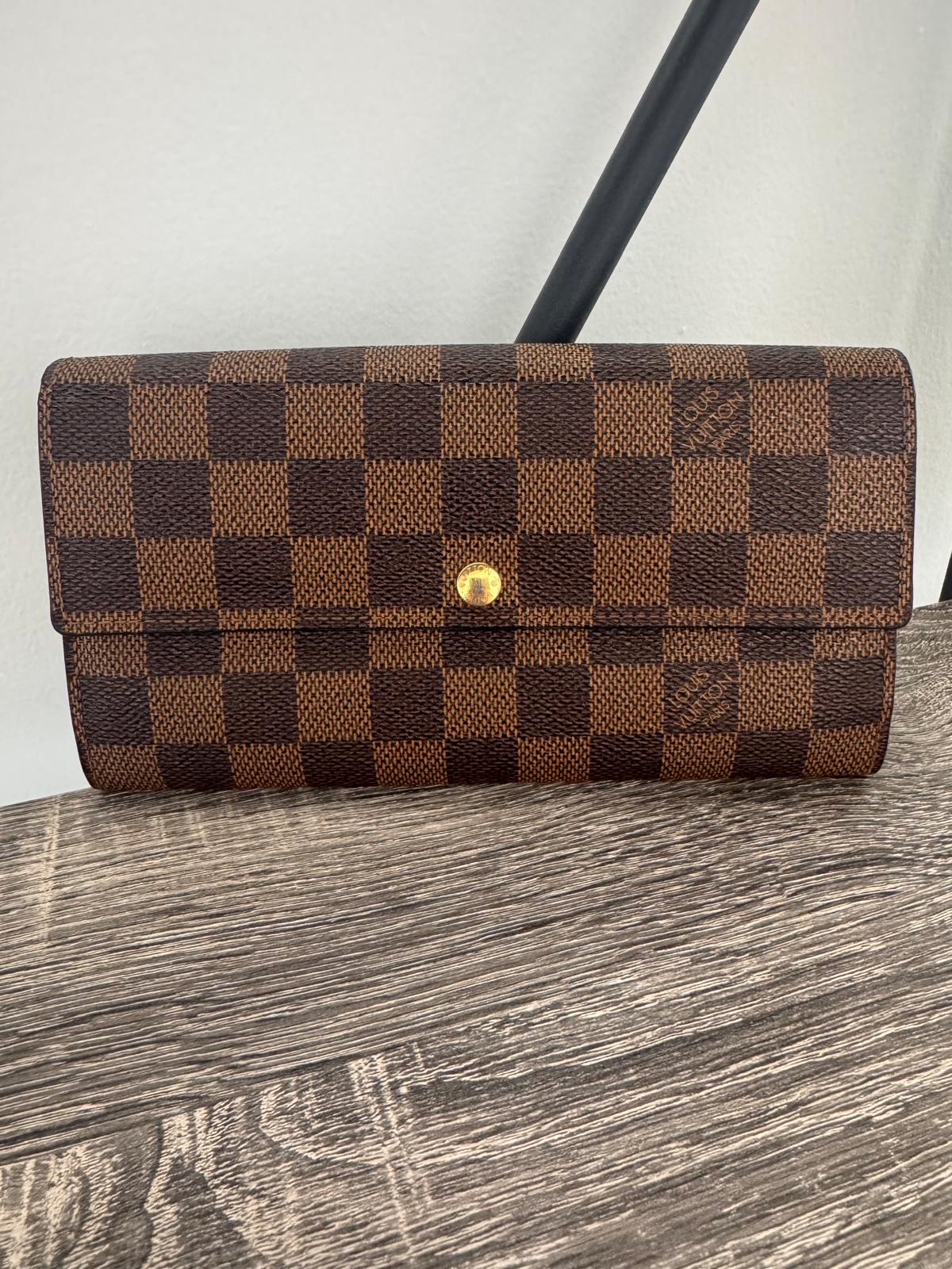 Louis Vuitton Vintage Sarah Damier Ebene Wallet