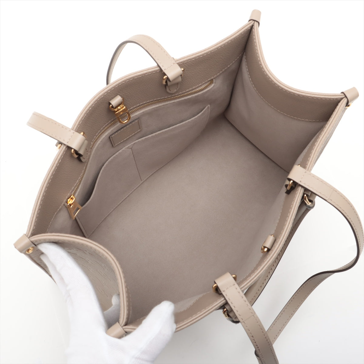 Louis Vuitton monogram empreinte On the Go MM M45607